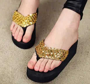 Korean Ladies Sequined Flip Flops for Summer Beach
